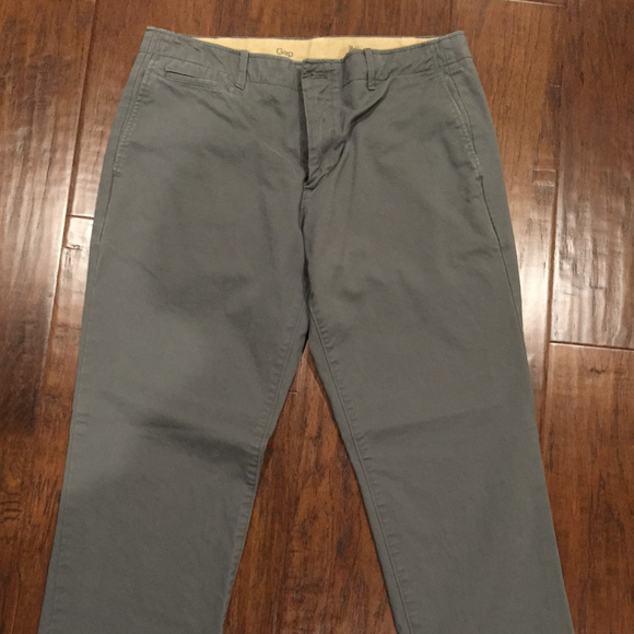 Gap mens chino khakis lot gray and tan 34 W x 28 L - Picture 3 of 8